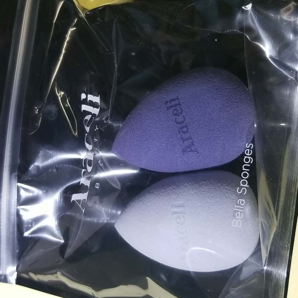 Araceli Beauty Bella Sponges 2 pack
